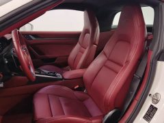 Porsche 911 Targa 4 3.0T - ფოტო 10