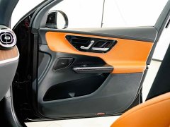 Mercedes-Benz GLC 300 L 4MATIC Dynamic 7-Seater - ფოტო 15