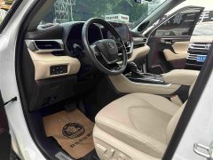 Toyota Highlander Hybrid 2.5L AWD Premium 7-Seater - ფოტო 15