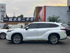 Toyota Highlander Hybrid 2.5L AWD Premium 7-Seater - ფოტო 4
