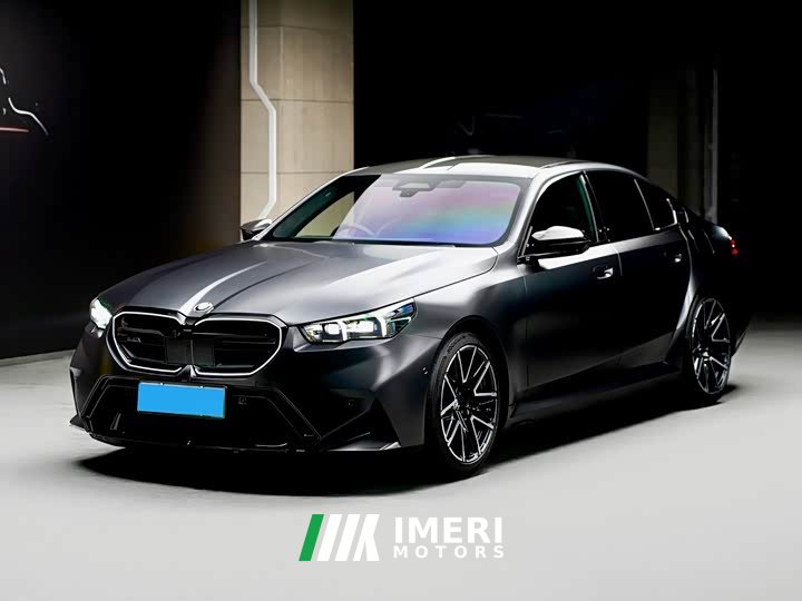 BMW M5 New Energy M5 - ავტომობილი ჩინეთიდან