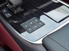 Lexus LS 2024 500h Executive Edition - ფოტო 15