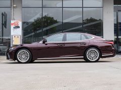 Lexus LS 2024 500h Executive Edition - ფოტო 4