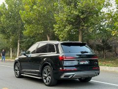 Audi Q7 55 TFSI quattro S line Sport - ფოტო 2