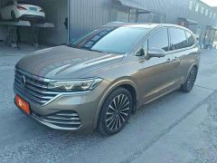 Volkswagen Viloran 380TSI Prestige - ფოტო 1