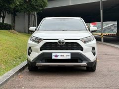 Toyota RAV4 2021 2.0L CVT FWD Fashion Plus Edition - ფოტო 2