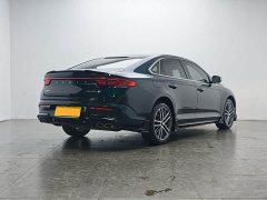 Geely Xingrui 2.0T Diesel Exclusive Cyan Green Edition - ფოტო 3