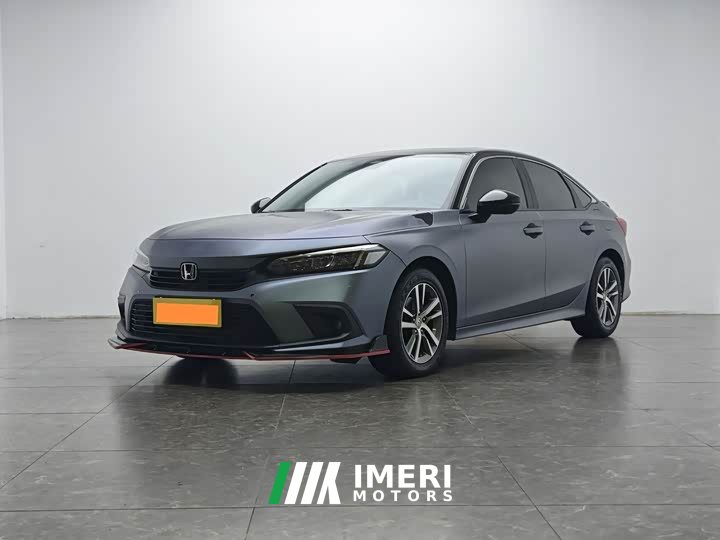 Honda Civic 240TURBO CVT Dynamic Edition