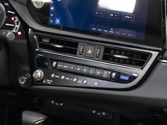 Lexus ES 2022 300h Premium Edition - ფოტო 17