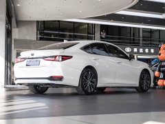 Lexus ES 2022 300h Premium Edition - ფოტო 3