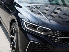 Volkswagen Passat 330TSI Luxury - ფოტო 10
