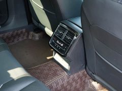 Volkswagen Passat 330TSI Luxury - ფოტო 13