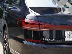 Volkswagen Passat 330TSI Luxury - ფოტო 14