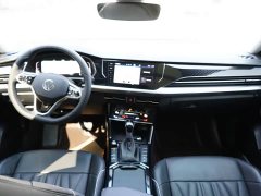 Volkswagen Passat 330TSI Luxury - ფოტო 5