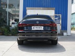 Volkswagen Passat 330TSI Luxury - ფოტო 8