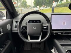 Li Auto L8 Pro - ფოტო 14