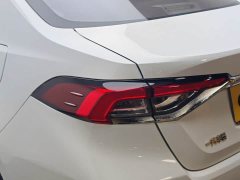 Toyota Corolla Hybrid 1.8L E-CVT Elite - ფოტო 7