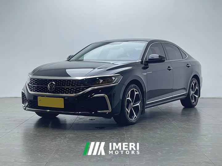 Volkswagen Passat 2024 330TSI Elite - ავტომობილი ჩინეთიდან