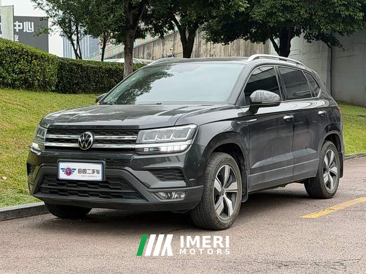Volkswagen Touareg 2022 280TSI FWD Comfort Edition - ავტომობილი ჩინეთიდან
