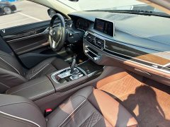 BMW 7 Series 730Li Luxury Package - ფოტო 10