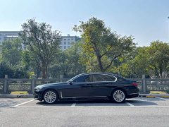 BMW 7 Series 730Li Luxury Package - ფოტო 3