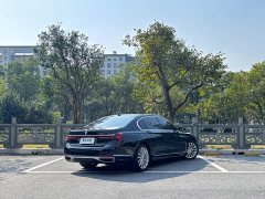 BMW 7 Series 730Li Luxury Package - ფოტო 4