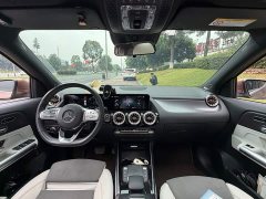 Mercedes-Benz EQA 300 4MATIC Launch Edition - ფოტო 13