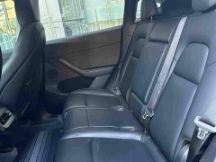 Tesla Model Y Rear-Wheel Drive - ფოტო 10
