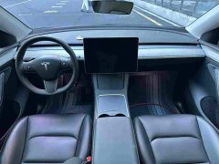 Tesla Model Y Rear-Wheel Drive - ფოტო 7