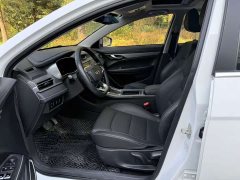Geely Emgrand UP 1.5L CVT Upward Edition - ფოტო 4