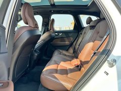 Volvo XC60 2025 B5 AWD Smart Luxury Edition - ფოტო 11