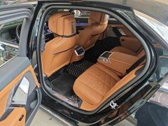 BMW 7 Series 2023 735Li M Sports Package - ფოტო 6