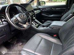 Lexus LM 2020 300h Four-Seat Royal Edition - ფოტო 9