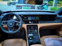 Li Auto ONE Extended Range 6-Seater - ფოტო 5