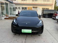 Tesla Model Y Rear-Wheel Drive - ფოტო 2