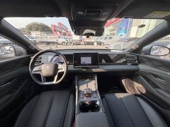 BYD Qin L DM-i Smart Drive Edition 120KM Superior - ფოტო 9