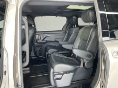 Toyota Sienna 2021 2.5L Hybrid Premium Edition - ფოტო 10