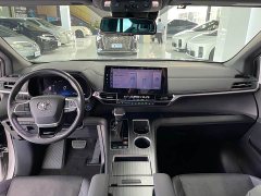 Toyota Sienna 2021 2.5L Hybrid Premium Edition - ფოტო 17