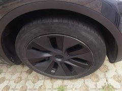 Tesla Model Y Rear-Wheel Drive - ფოტო 6