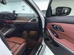 BMW 3 Series 325i M Sport Package - ფოტო 11
