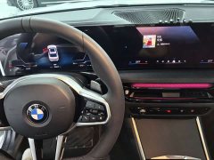 BMW 3 Series 325i M Sport Package - ფოტო 7