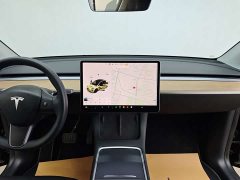 Tesla Model Y Standard Range RWD - ფოტო 11