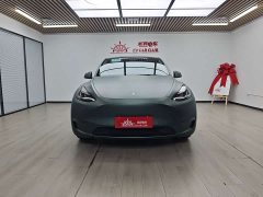 Tesla Model Y Standard Range RWD - ფოტო 3