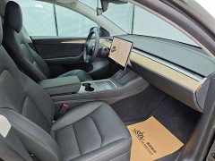 Tesla Model Y Standard Range RWD - ფოტო 9
