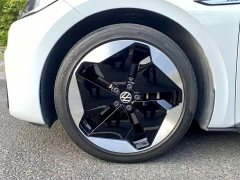 Volkswagen ID.3 Pro Intelligent Edition - ფოტო 10
