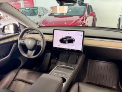 Tesla Model Y 2022 Facelift Rear-Wheel Drive - ფოტო 8