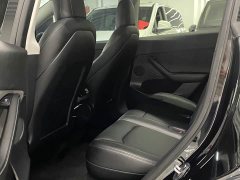 Tesla Model Y Performance All-Wheel Drive - ფოტო 12