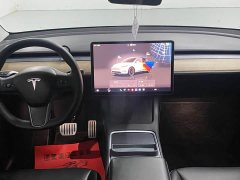 Tesla Model Y Performance All-Wheel Drive - ფოტო 7