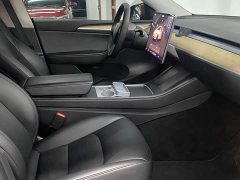 Tesla Model Y Performance All-Wheel Drive - ფოტო 8