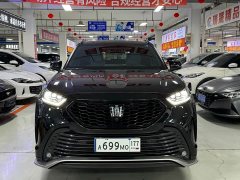 Toyota Crown Venza 2024 2.5L HEV AWD Premium - ფოტო 2
